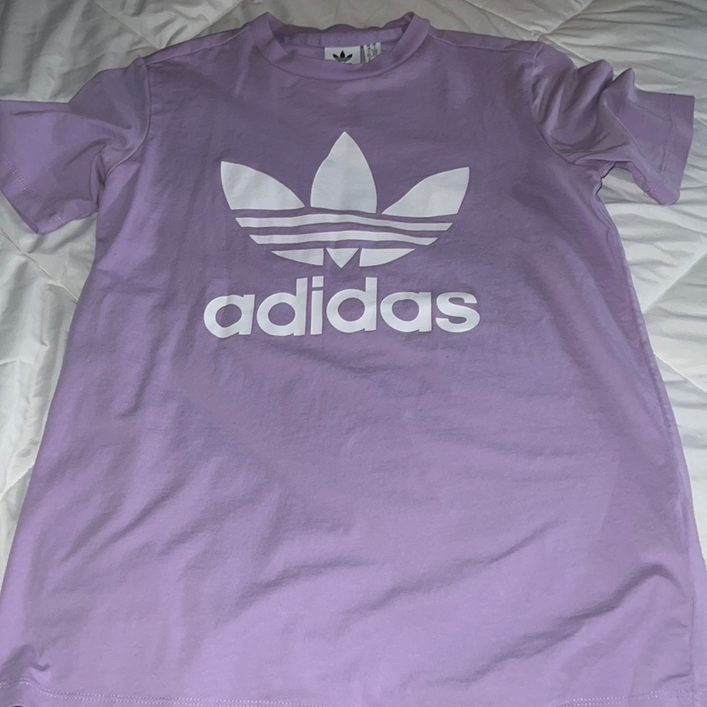 Adidas t shirt